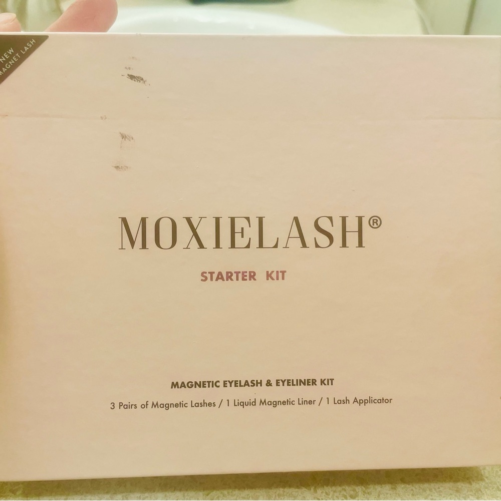 Magnetic Eyelash & Eyeliner Kit - Pink